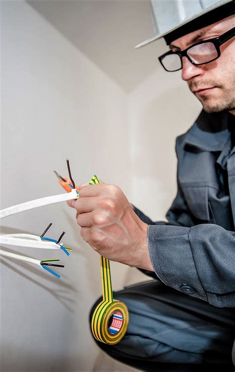 maryland licensed electrician search